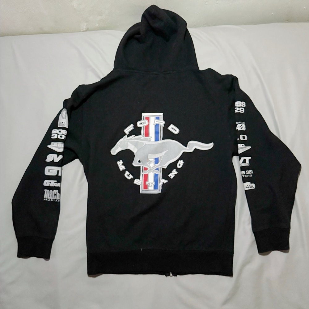 Mustang Black Zip Up Sweater Size Small - Picture 11 of 13